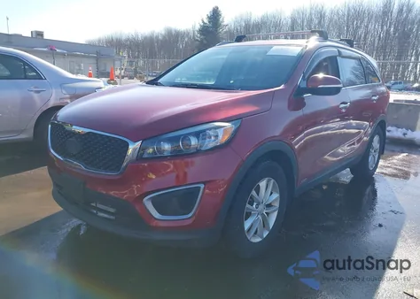 2017 Kia Sorento 2.4L Lx z USA, uszkodzony, nr VIN 5XYPGDA39HG332910
